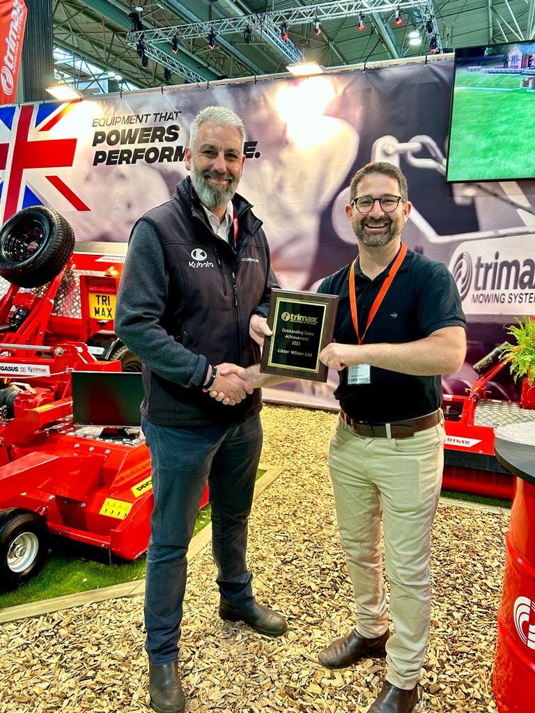 ListerWilderGC's tweet image. We are delighted to have been awarded @trimaxmowers Dealer of “Outstanding Sales Achievement” for 2023 😁

Tim Vines (Head of GC sales) collected the award from Trimax Mowers CEO MICHAEL SIEVWRIGHT last week at Saltex on behalf of the team at Lister Wilder.
#poweringperformance