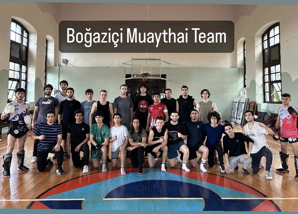 3458pusat's tweet photo. Bugün, Türkiye’nin en iyi üniversitelerinden biri olan Boğaziçi Üniversitesi’nde Muaythai semineri yaparak antrenmanlarımızı başlattık. Yeni görevimiz hayırlı olsun.  
BOĞAZİÇİ MUAYTHAI TEAM 
@hasanyildizoffc @muratondere1 @sporakedemisi @omrisik 
@UniBogazici https://t.co/2wKN0SEnaM