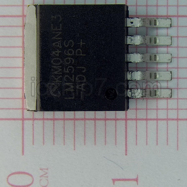 icchip7's tweet image. Upgrade your power supply with the LM2596S-ADJ Buck Switching Regulator IC! Manufactured by UMW, this versatile regulator offers adjustable output voltage and reliable power.  #UMW #PowerRegulator #Efficiency
learn more 👉icchip7.com/components/int…