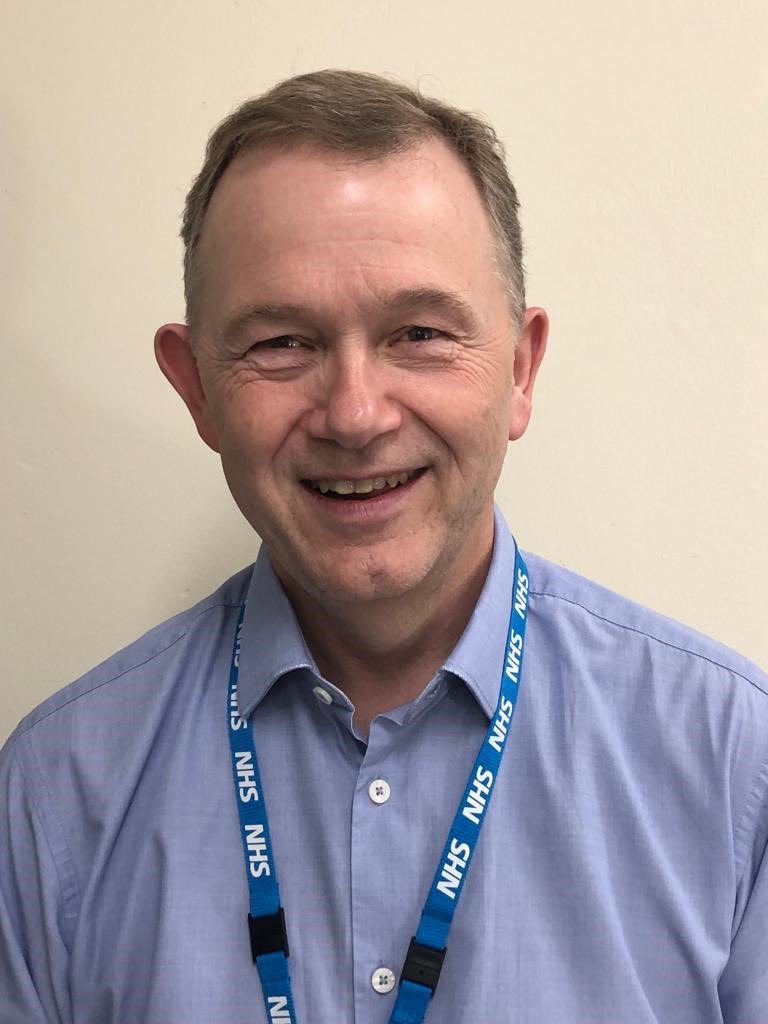 _ClareProctor's tweet image. Big changes in CAS DLT from today! Best of luck to Russ starting as Divisional General Mgr, and Steph as Deputy DGM. Also to Ellie who took over as Interim Divisional Director last week. @TeamCAS3 @nuh_ops @nottmhospitals @hart21_rmh @beldring1 @BelRowe @Simondroe @mjrsimmonds