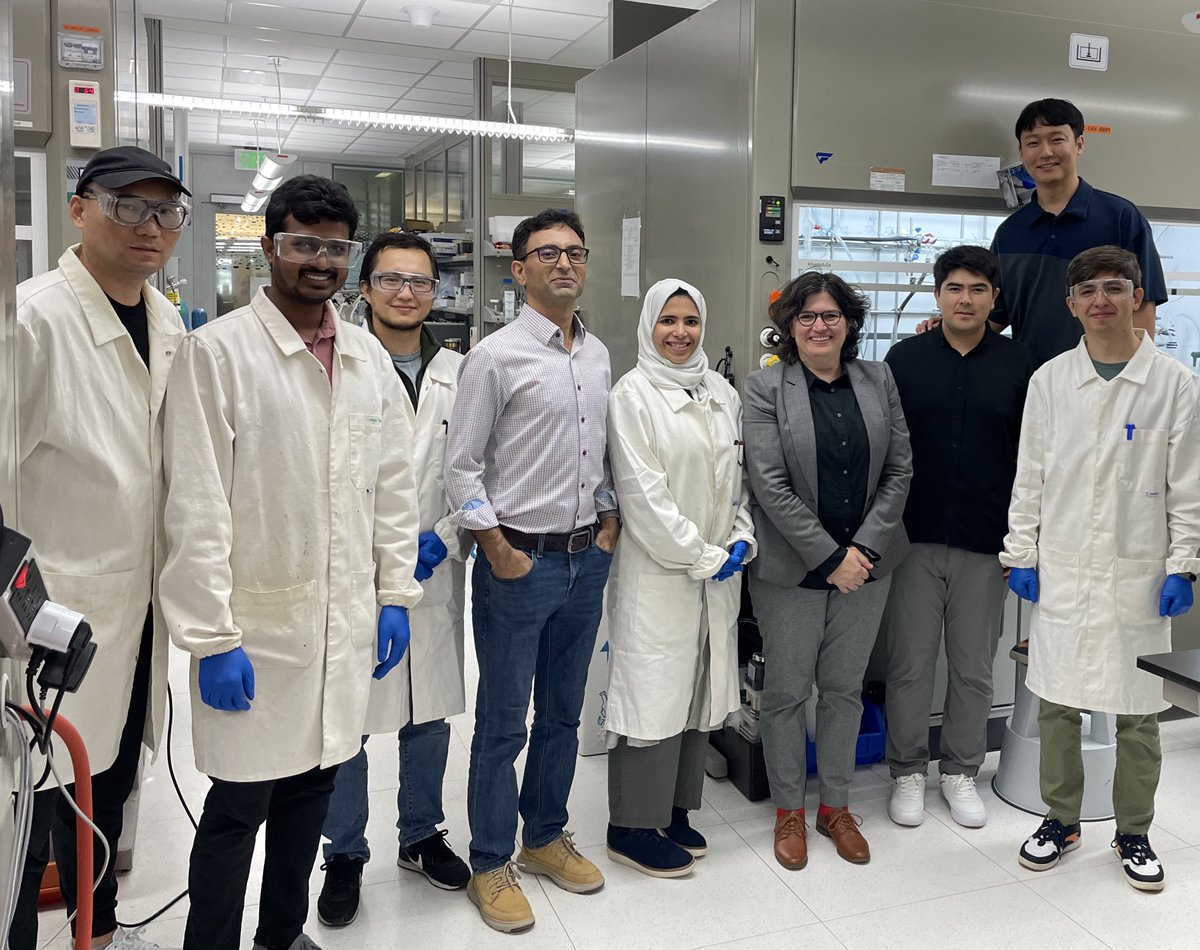 Discussions in the <a href="/theyavuzlab/">Yavuz Lab</a> bet to be the best 😉 .. 

Thanks to Prof. Kyriaki Polychronopoulou <a href="/KhalifaUni/">جامعة خليفة للعلوم والتكنولوجيا</a> for her visit and great conversation ✨ ..