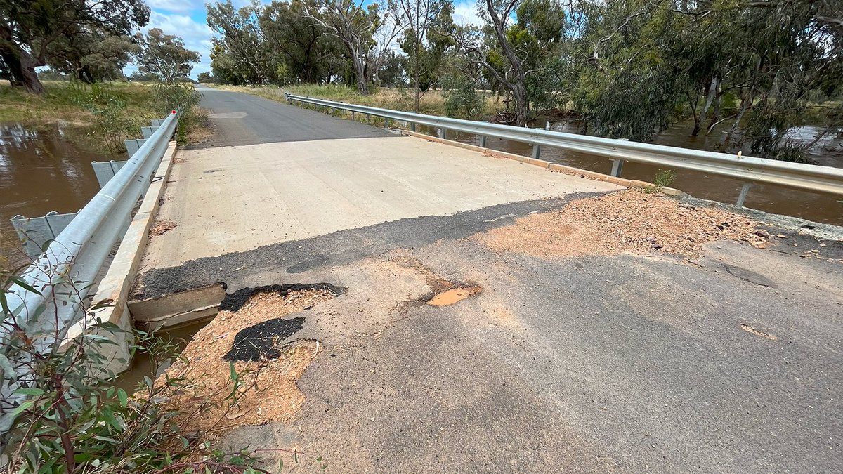GrainGrowers (@graingrowersltd) on Twitter photo GrainGrowers welcomes a call by the <a href="/GrattanInst/">Grattan Institute</a> to increase annual funding by $1 billion for local roads. 🛣️
👉 Read more here: bit.ly/49s353X
#ausag GrainGrowers welcomes a call by the <a href="/GrattanInst/">Grattan Institute</a> to increase annual funding by $1 billion for local roads. 🛣️
👉 Read more here: bit.ly/49s353X
#ausag