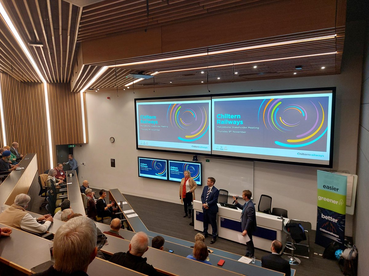 Our CEO Penny was delighted to speak at the Chiltern Railways Stakeholders engagement evening along with Nickie Aitken MP and Richard Allan MD of Chiltern Railways. Great to hear about their ambitions to further invest in and green their fleet to reduce emission and decarbonise.