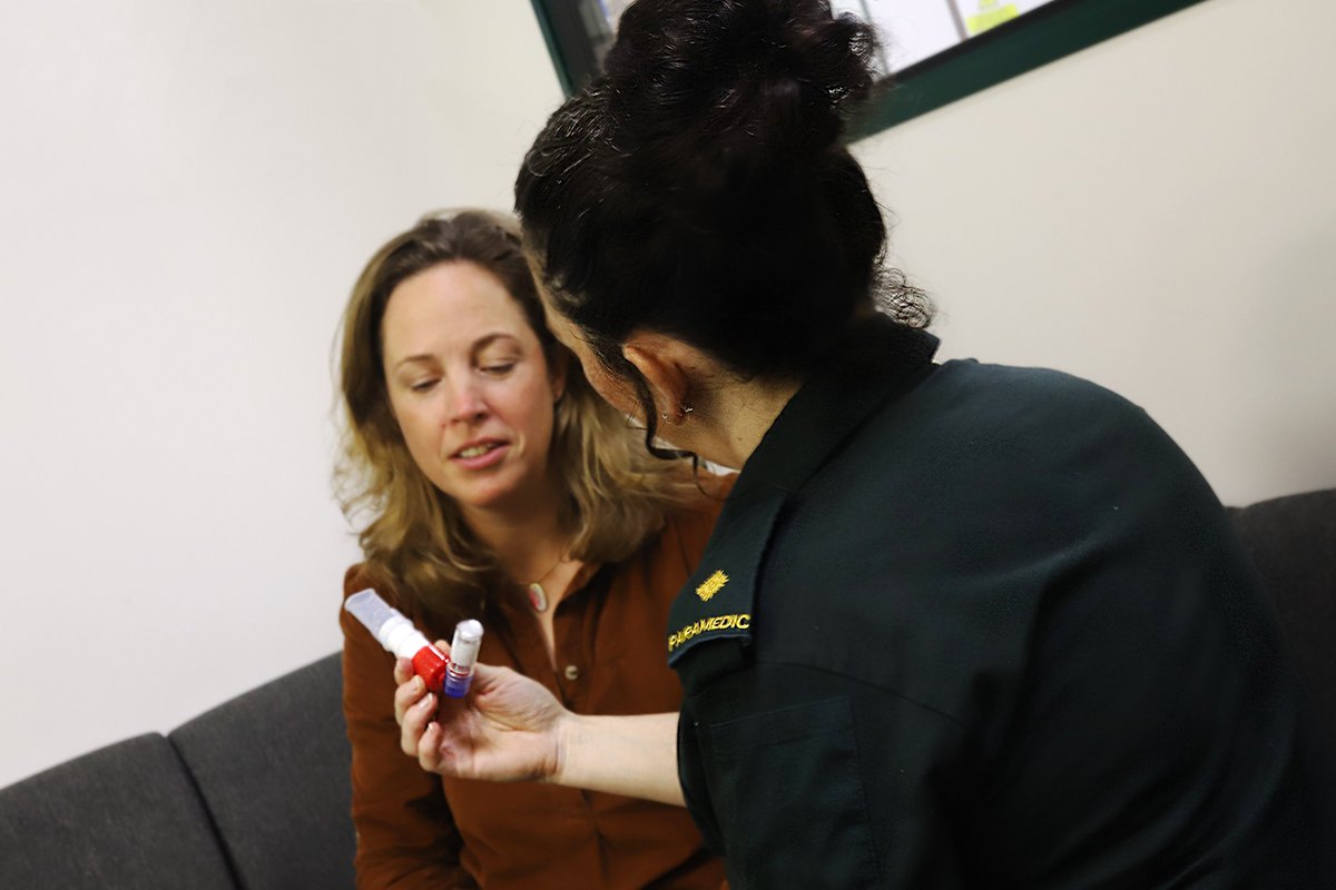 #TeamSWASFT is trialling a new device for our patients with an abnormally fast heart rhythm which could help reduce hospital admissions across the #SouthWest.💚

Read more about the study here ▶️swast.nhs.uk/welcome/latest…