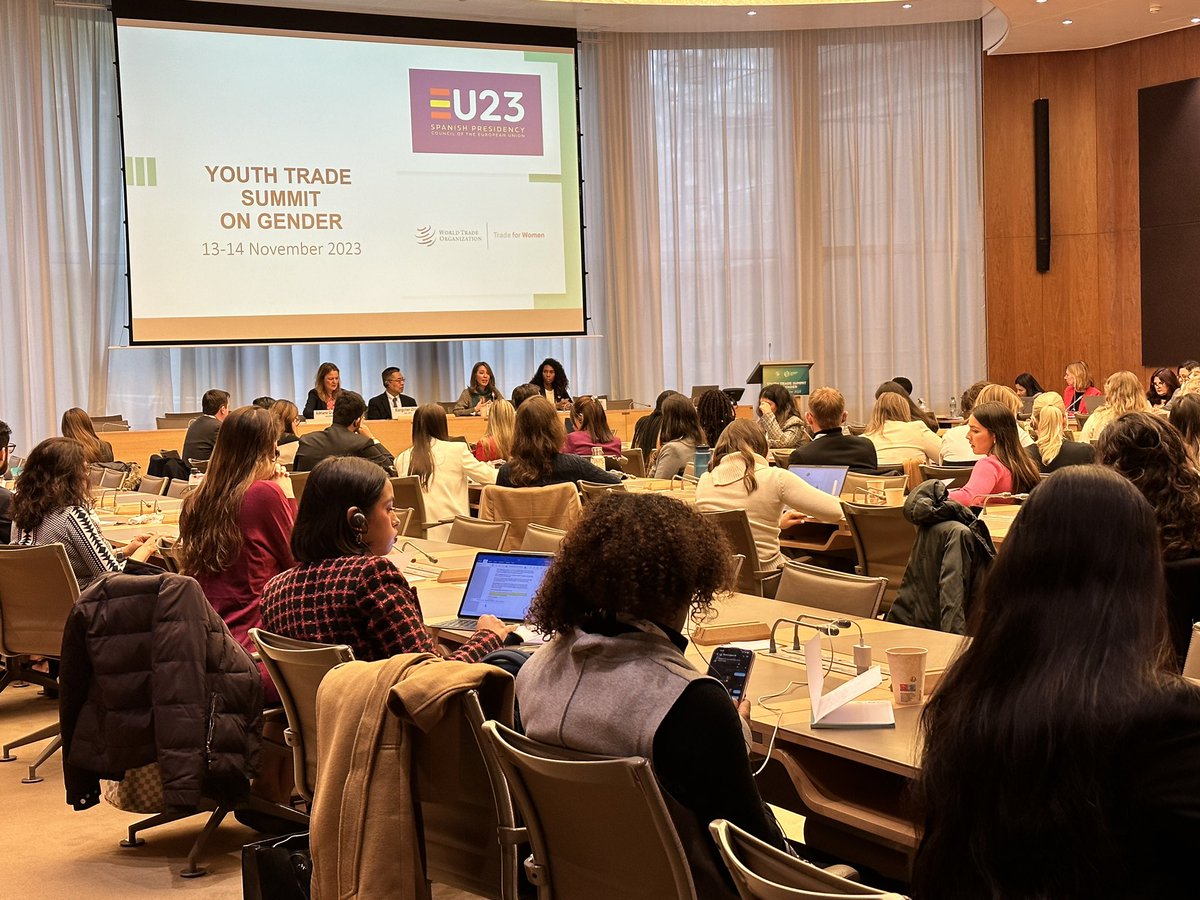 Live now: Opening session of the Youth Trade Summit on Gender, "Including Youth Perspectives to Make Trade Policy Work for Women." Join the conversation in person (Room W) or live bit.ly/3FSdkAP. #TradeforWomen