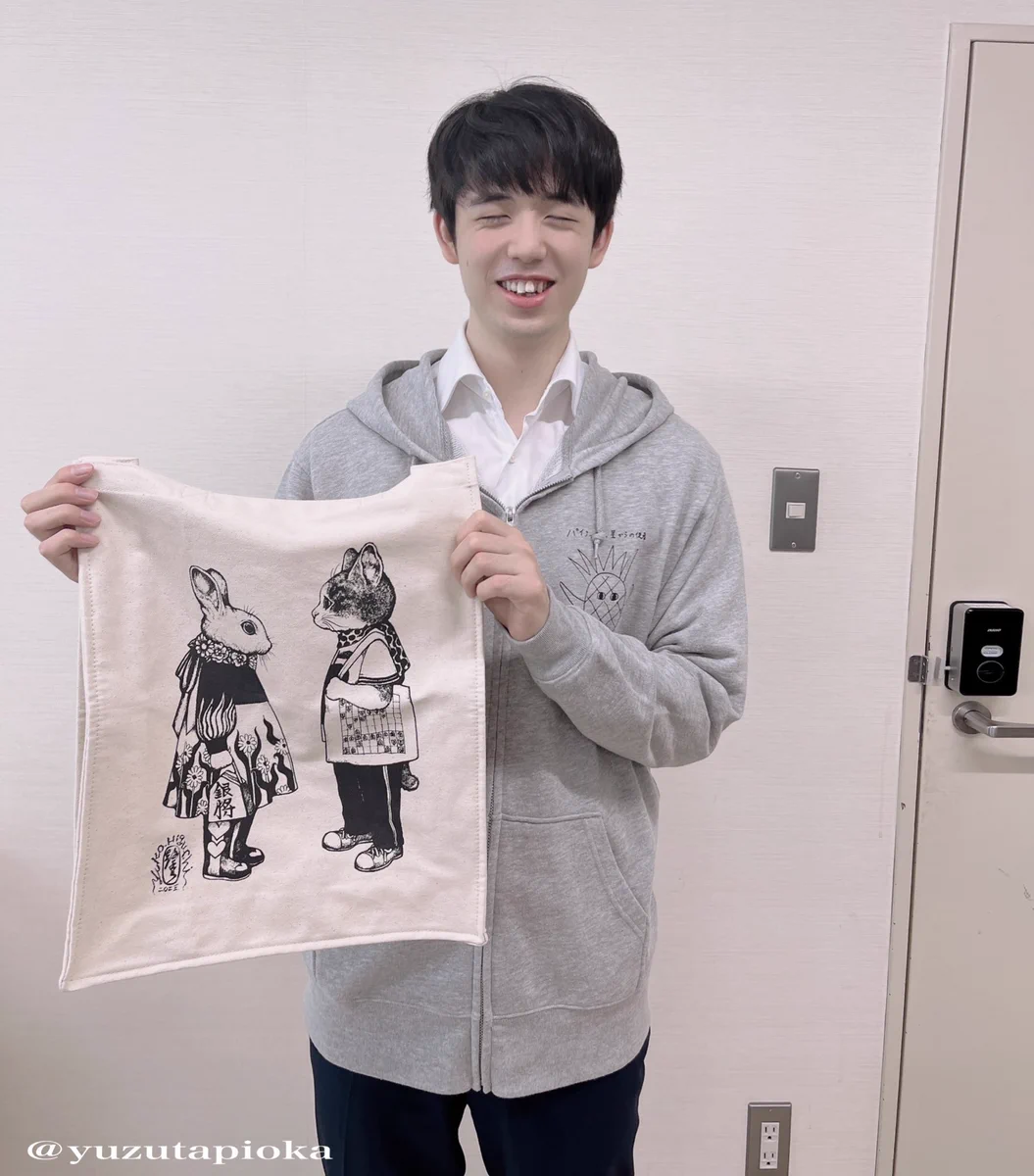ヒグチユウコ　藤井聡太他　エコバッグ F-zbCyeaAAA9uSZ?format=webp&