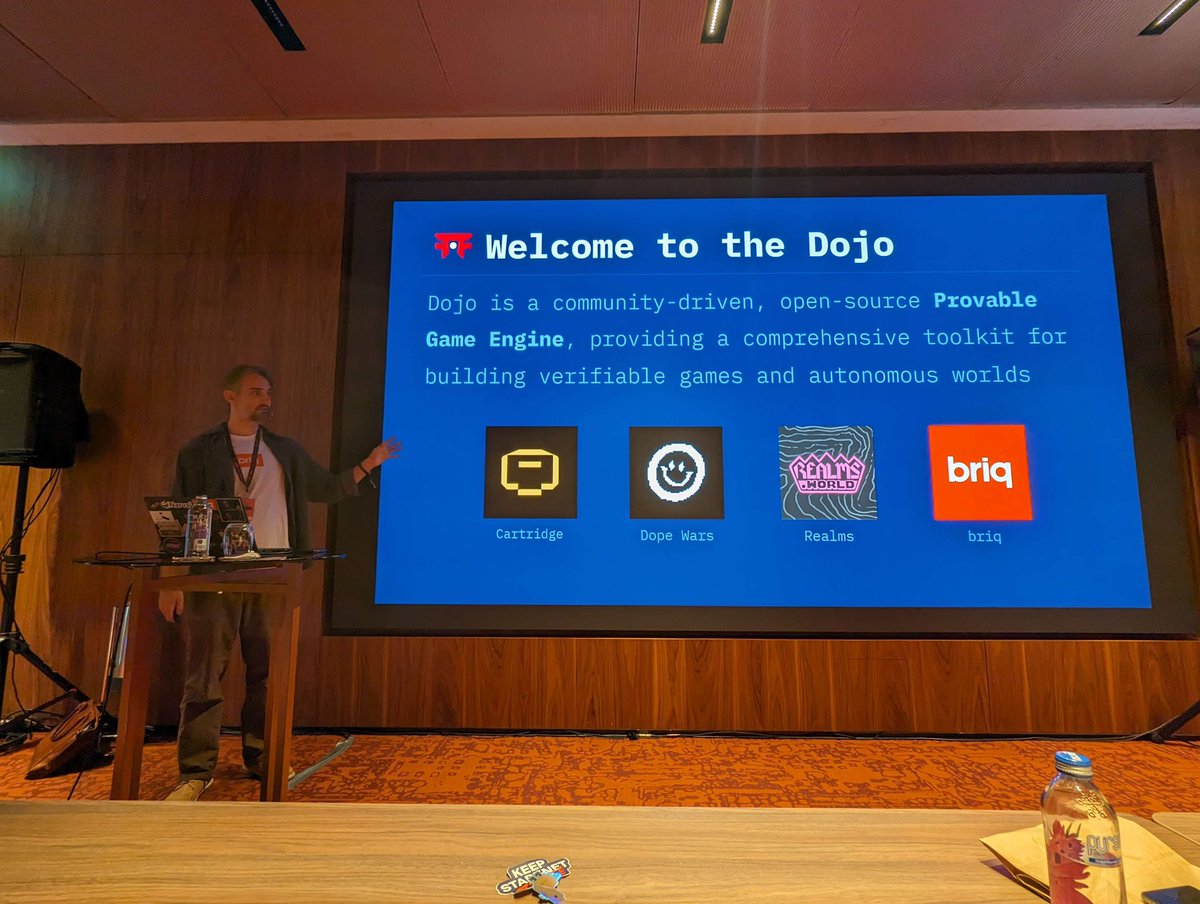 We are at <a href="/StarknetCC/">StarknetCC</a> now vibing with megamings like <a href="/briqNFT/">briq</a> <a href="/cartridge_gg/">Cartridge</a> @TheDopeWars and <a href="/LootRealms/">Realms.World ☁️</a> 

Nice chat <a href="/sylvechv/">Sylve</a> speaking about building games and autonomous worlds on <a href="/dojostarknet/">Dojo</a>
