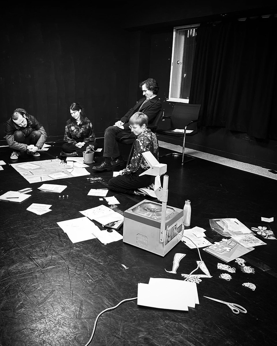 Thank you so much to everyone who playtested #AQuestforRest both online and at <a href="/theatredeli/">Theatre Deli</a> ✨
See us 22.11.23 for a WIP online and in London
🎟️book ya ticketssss theatredeli.co.uk/Event/a-quest-…
#interactive #hybrid #access #theatre #theatredeli #ELCI #london #sven