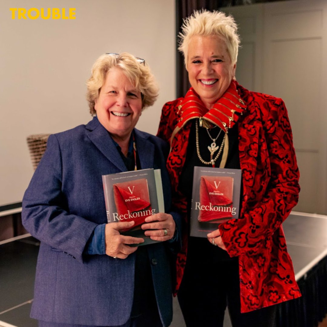 A look back at this incredible night - a conversation with V and @SandiToksvig all on vulnerability, violence against women and leaning into the pain of the past to thrive in the present.

📸 by @Alice_Lub