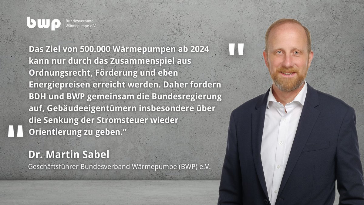 Stromsteuer senken - nicht nur für die Industrie! Das ist eine der Forderungen von @BDH_Waermewende und @BWPev im aktuellen Papier an die Bundesregierung. Mit Maßnahmen beim Strompreis wird Planungssicherheit geschaffen und die Wärmewende beschleunigt! 📂waermepumpe.de/presse/pressem…