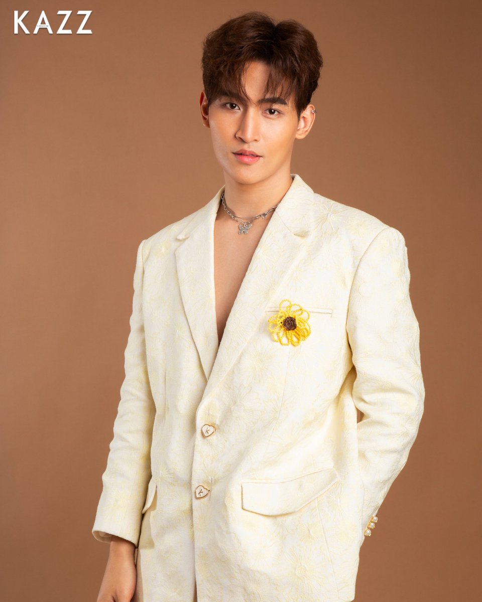 ohmmy_universe's tweet image. Aaaaah !! Very irresistible ✨🤍

#SnapProject
#KAZZMAGAZINE
#OhmThitiwat #โอห์มไง