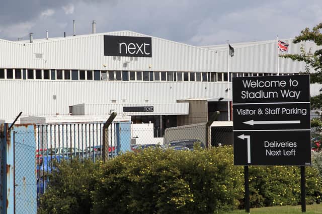ConSealants's tweet image. Our sealant applicators will be at @nextofficial newest distribution warehouse in South Yorkshire, sealing both fire-rated and non-fire-rated heavy-duty steel-hinged security doors.
#next #firedoors #securitydoors #sealants #mastic #construction