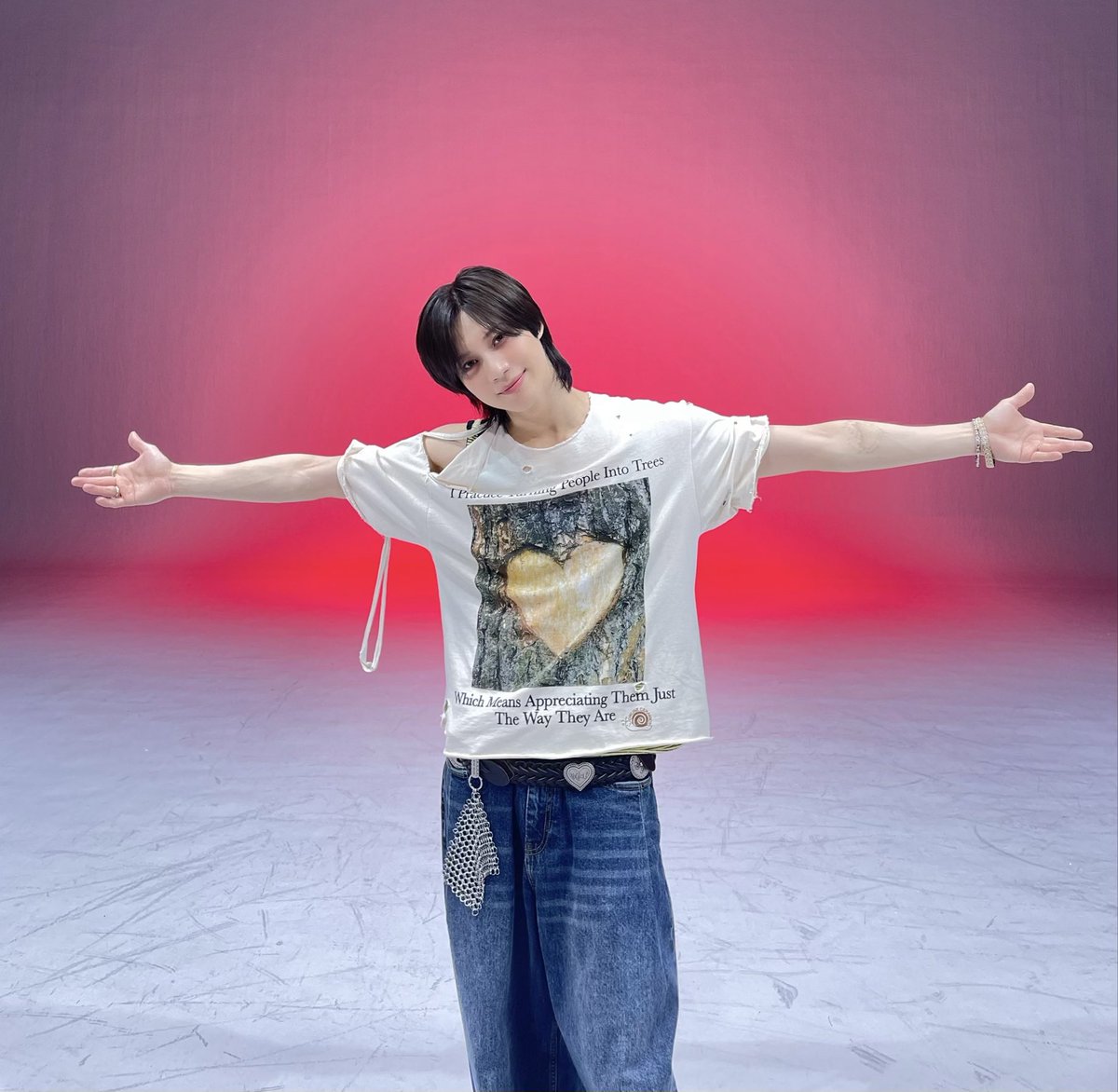 🫢❤️‍🩹🎼

youtu.be/MWyrdBodwMw

#TAEMIN #태민 
#SHINee #샤이니 
#Guilty #TAEMIN_Guilty 
#STUDIOCHOOM #BEORIGINAL