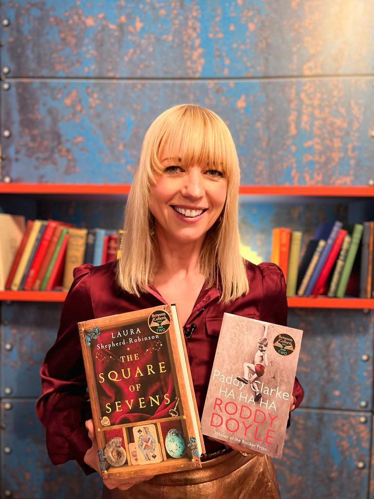 Tonight! @BBCTwo 7pm - some truly great guests chatting about some excellent books! #betweenthecovers