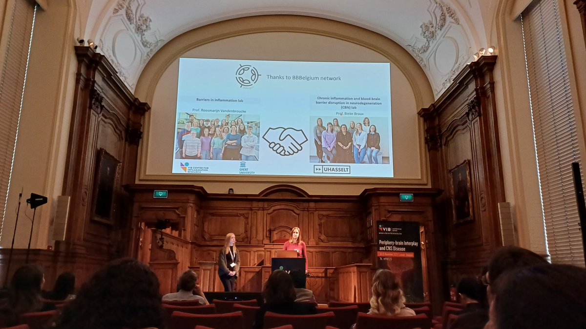 Vandenbroucke lab (@vdb_lab) on Twitter photo From the 1st <a href="/BBBelgium_/">BBBelgium</a> meeting last year to a beautiful collaborative talk of <a href="/VanHoeckeLien/">Lien Van Hoecke</a> with Janne from <a href="/BiekeBroux/">Dr. Bieke Broux</a> lab on the 2nd edition @VIBConferences <a href="/KU_Leuven/">KU Leuven</a>. A prime example of what connecting the Belgian Brain Barrier research can do 🤝 From the 1st <a href="/BBBelgium_/">BBBelgium</a> meeting last year to a beautiful collaborative talk of <a href="/VanHoeckeLien/">Lien Van Hoecke</a> with Janne from <a href="/BiekeBroux/">Dr. Bieke Broux</a> lab on the 2nd edition @VIBConferences <a href="/KU_Leuven/">KU Leuven</a>. A prime example of what connecting the Belgian Brain Barrier research can do 🤝