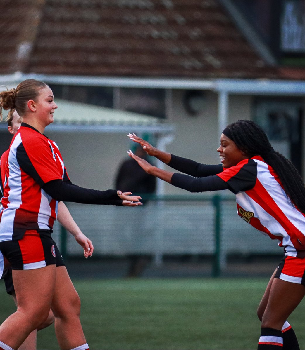 Brentford FC Women (@brentfordfcw) on Twitter photo Hands up if you love seven wins in a row 🙋♀️
Our B team now sits six points clear at the top of the league table following Sunday's 7-0 win!
#BrentfordFCW | #BrentfordFC Hands up if you love seven wins in a row 🙋♀️
Our B team now sits six points clear at the top of the league table following Sunday's 7-0 win!
#BrentfordFCW | #BrentfordFC