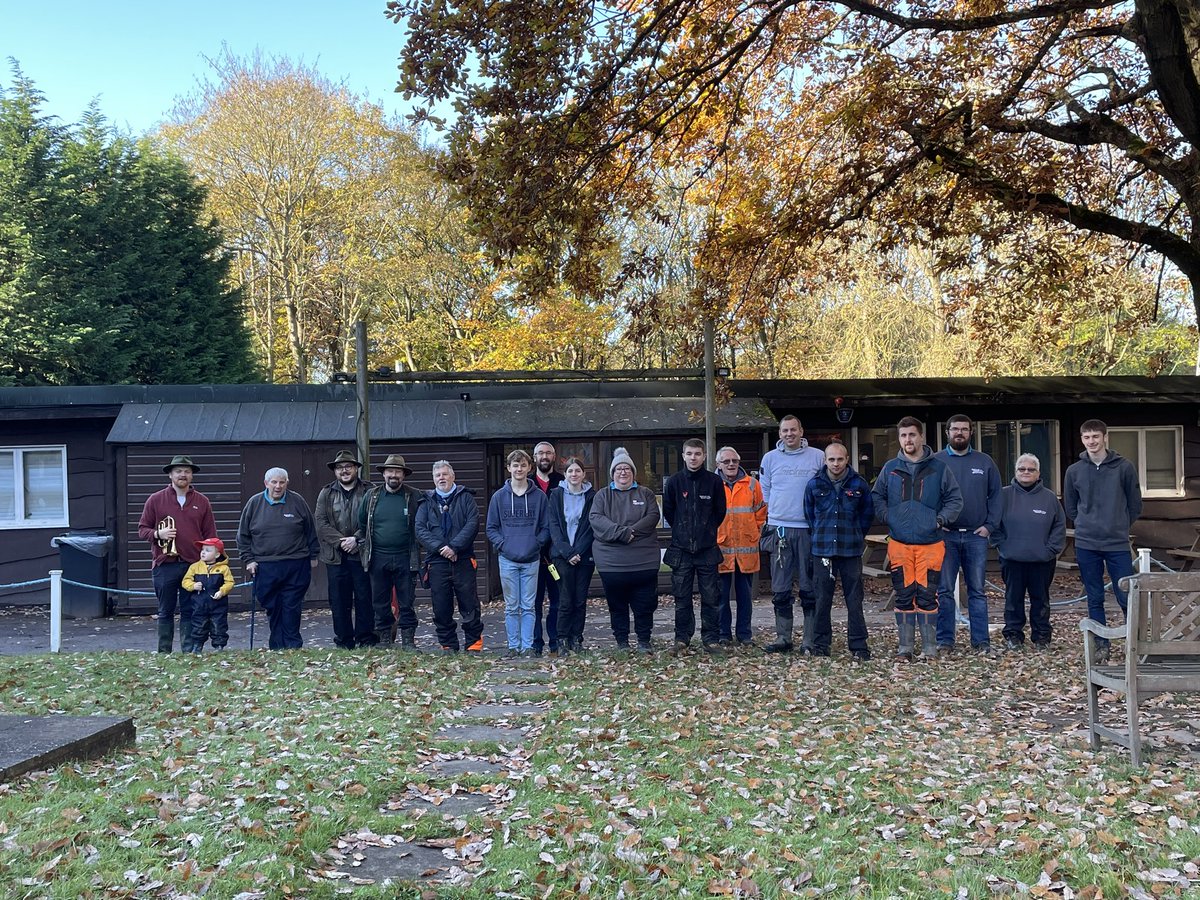 A huge THANK YOU to this incredible team of volunteers who, over the weekend, came together as we held our Volunteer Weekend! 🥳 If you fancy joining us for our next volunteering weekend, keep your eyes peeled for more info! 👀