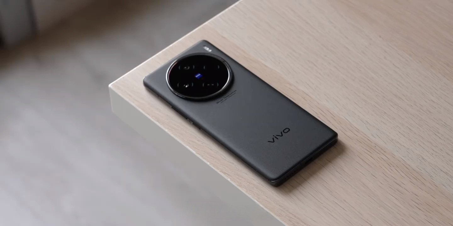 Alvin on X: vivo X100 series is a family of great looking phones