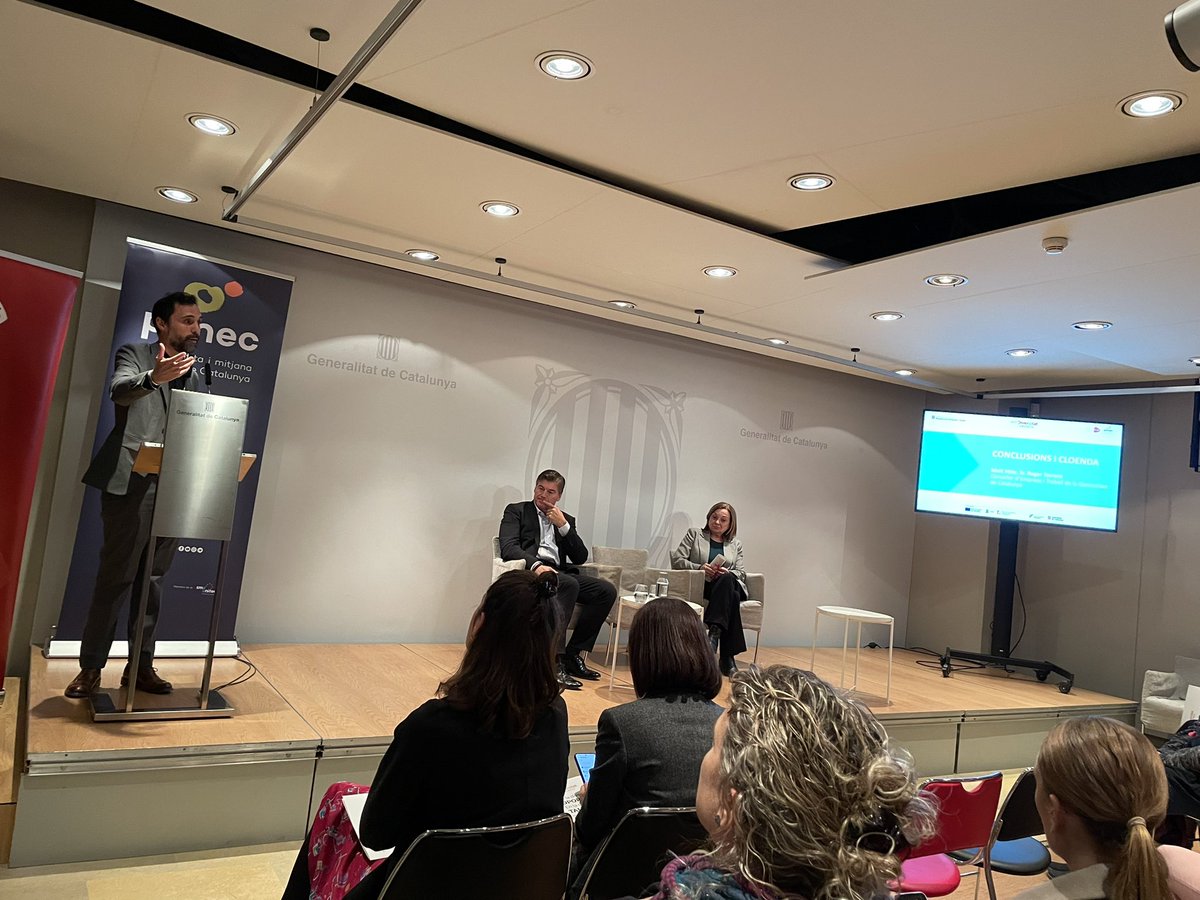 icamachoib's tweet photo. @isolidaries en l’acte de cloenda del programa Diversitat i Empresa, impulsat pel Dep. Empresa i Treball i amb la col•laboració d’ECAS I PIMEC. @treballcat @ecasacciosocial @PIMEC https://t.co/HYLhJ9akFc