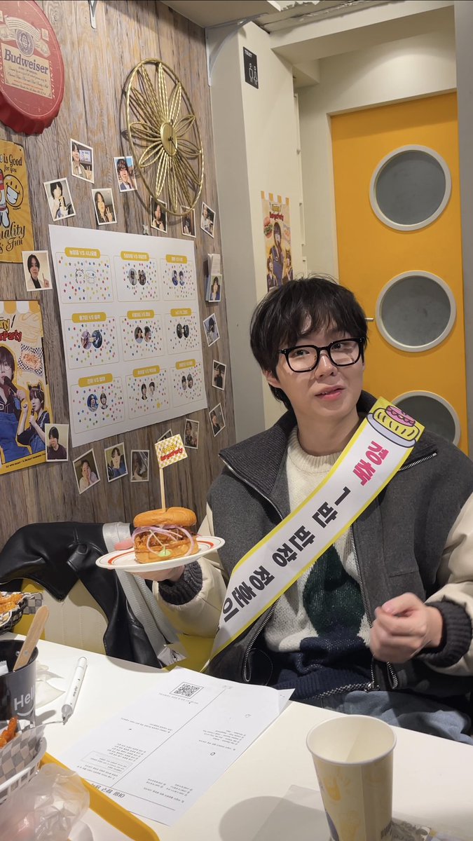 츄바 tweet media