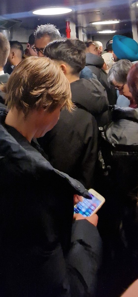 can someone let alan back in? tweet media