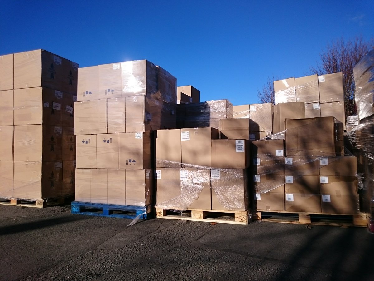 'Break Bulk &amp; Pack' is a service we provide for Distributors, Wholesalers and Retailers. It involves the break-down of large quantities of stock into smaller quantities, new configurations and customised packaging.
Learn more at speedpak.ie/break-bulk-pac…
#contractpacking #copacking