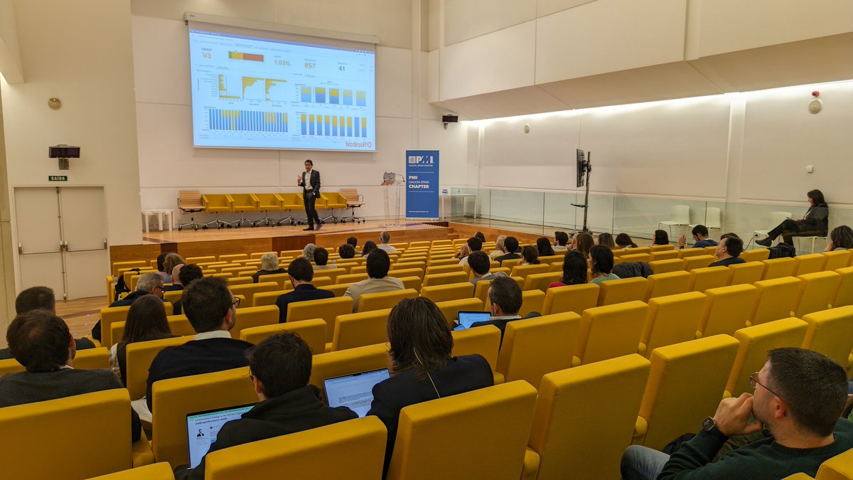Seguimos en el #congresoPMIGalicia2023. Ahora Juan Jesús Prado de Tecdesoft nos cuenta el uso de la IA en la Industria 4.0