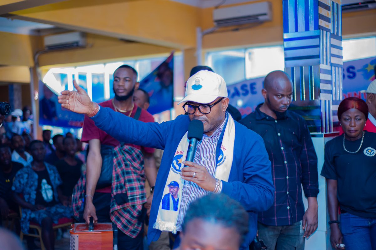 #MaitreKazy #Funa Étape 1 de la journée du 11 novembre : Nous avons faits une descente les après-midi à Kasa-vubu, un moment d'échange et de partage avec la base.