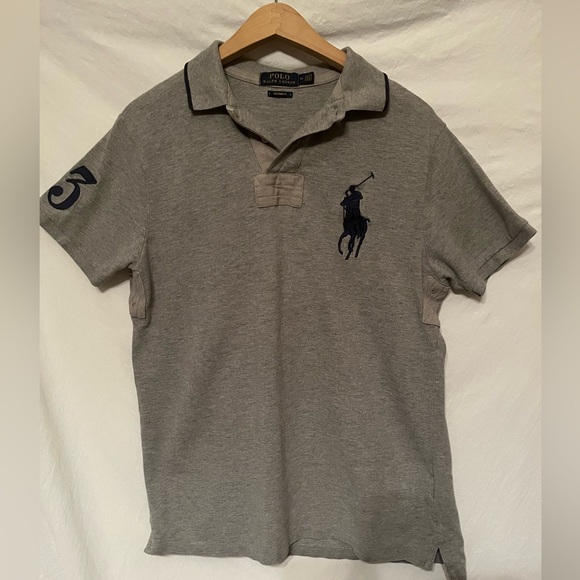 itsbryanbailey's tweet photo. So good I had to share! Check out all the items I'm loving on @Poshmarkapp #poshmark #fashion #style #shopmycloset #ralphlauren #timberland: https://t.co/M154CAig1R https://t.co/HHxXOY3y56