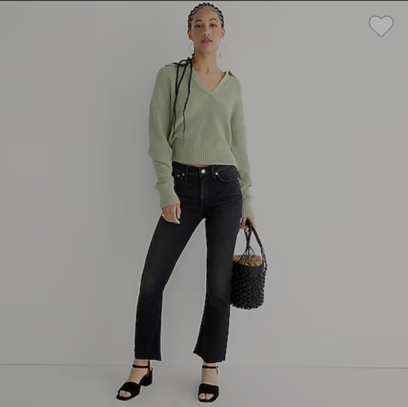 CarenHelm's tweet photo. So good I had to share! Check out all the items I'm loving on @Poshmarkapp #poshmark #fashion #style #shopmycloset #prestonyork #sorel #jcrew: https://t.co/sogXQXepfJ https://t.co/coYyZeYNrI
