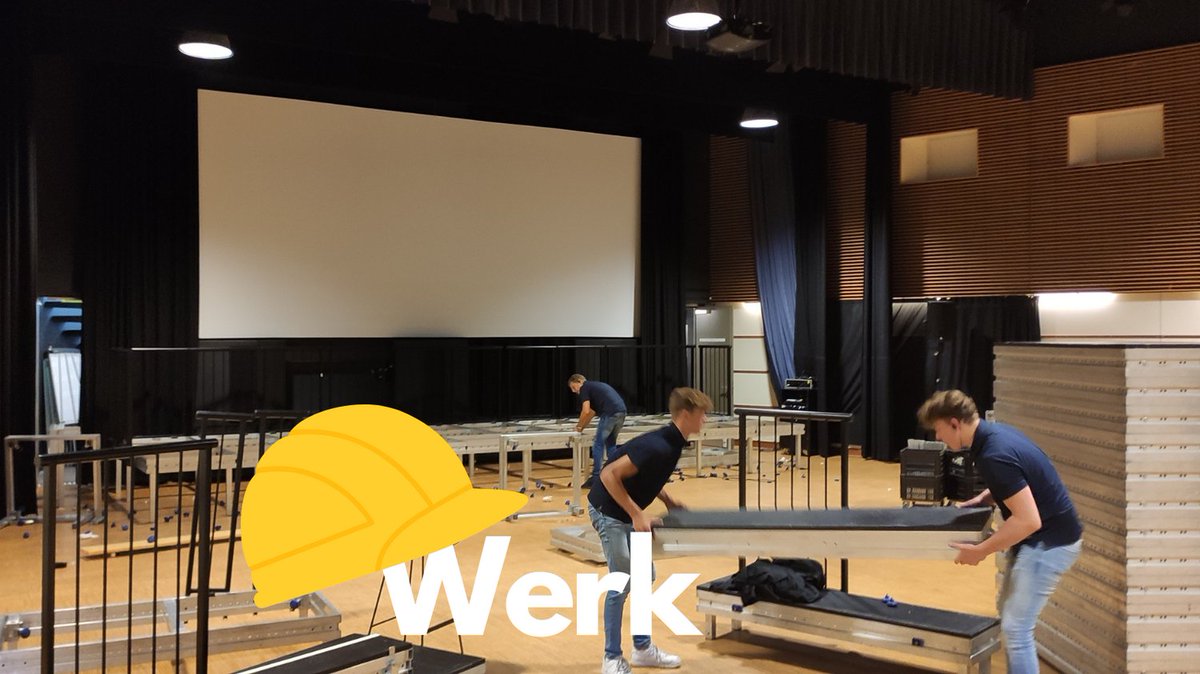 landvast's tweet photo. Voor ons is geen Missie onmogelijk!
Wij houden van Avontuur!

We hebben nog een paar uur te gaan voordat Cinema Royaal klaar moet zijn. Dus we zetten ons schouders er nog even onder zodat u dit weekend Mission Impossible en Indiana Jones kunt zien. https://t.co/RfqCYlGIF4
