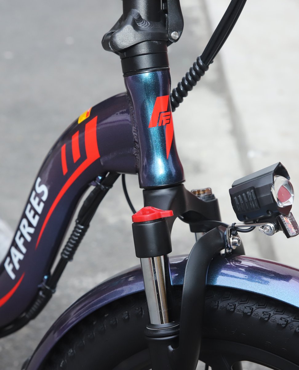 fafrees's tweet photo. Check out our stunning F20 Pro in Aurora blue!
Don't be afraid to ✨shine in the spotlight or the shade.

#fafrees #foldingbike #ebike #Electricbicycle #Fattire #ridestyle #Stepthrough  #Outdoors #travel https://t.co/ZTETGuEZ2S