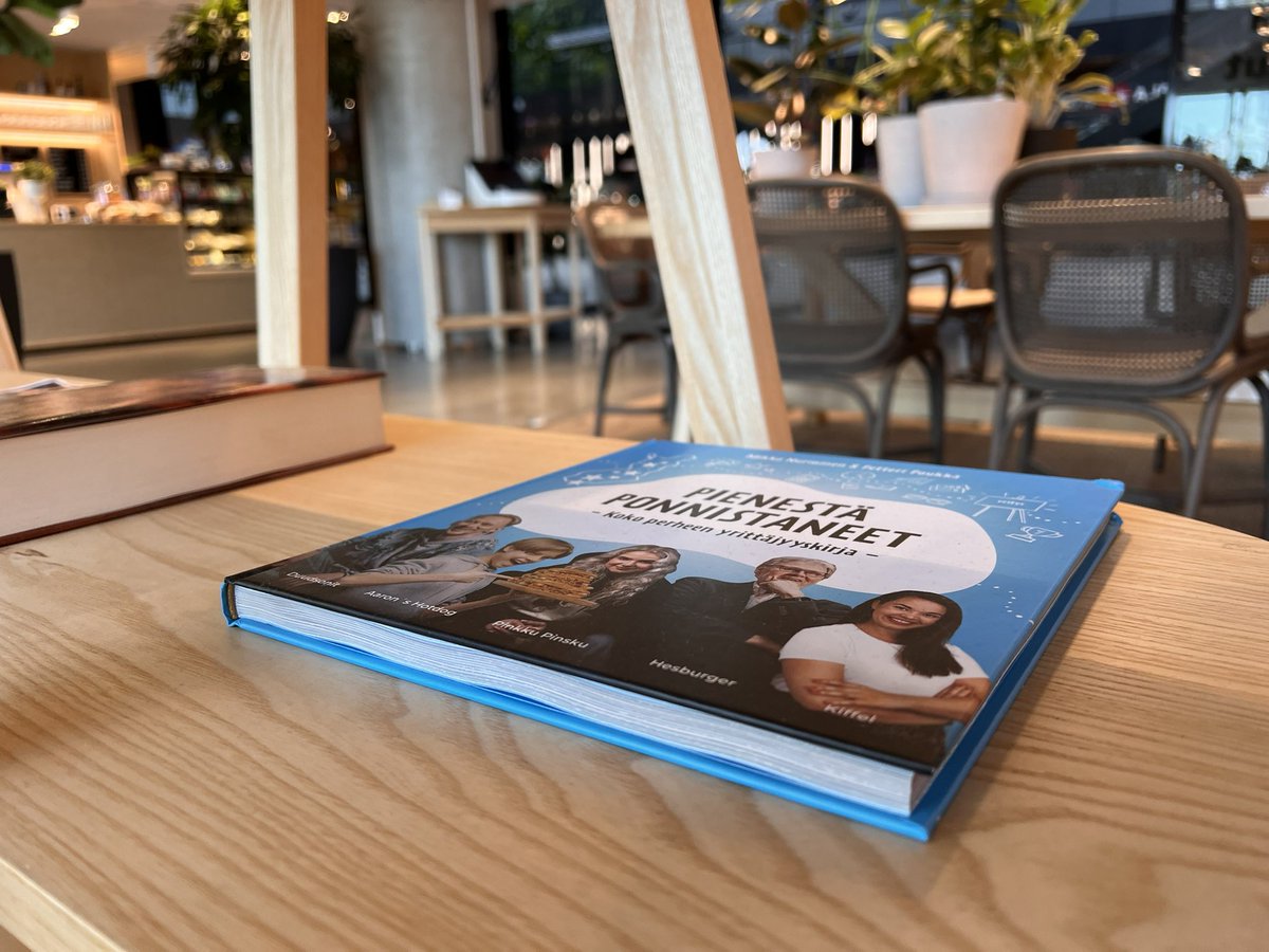 Laatulukemista tarjolla Sokoshotel triplassa #pienestäponnistaneet @NuortenNYT <a href="/pikkuyrittajat/">Pikkuyrittäjät</a>