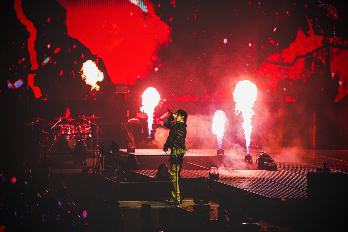 OneProductionSG's tweet photo. It was truly an awesome and unforgettable 3 nights with @bts_bighit SUGA as Agust D at our Singapore Indoor Stadium from 16 to 18 June! 😻🙌🏼  

📸 Photo credit: Courtesy of BIGHIT MUSIC
More photos: https://t.co/l8lBygQKHH https://t.co/w02L1G4yqT