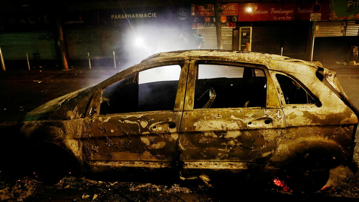 Bilan de la nuit du 13 juillet :

• 218 véhicules incendiés
• 2 313 tirs de mortiers ont été recensés sur tout le territoire
• 97 personnes interpellées

➡️ l.leparisien.fr/HlWY