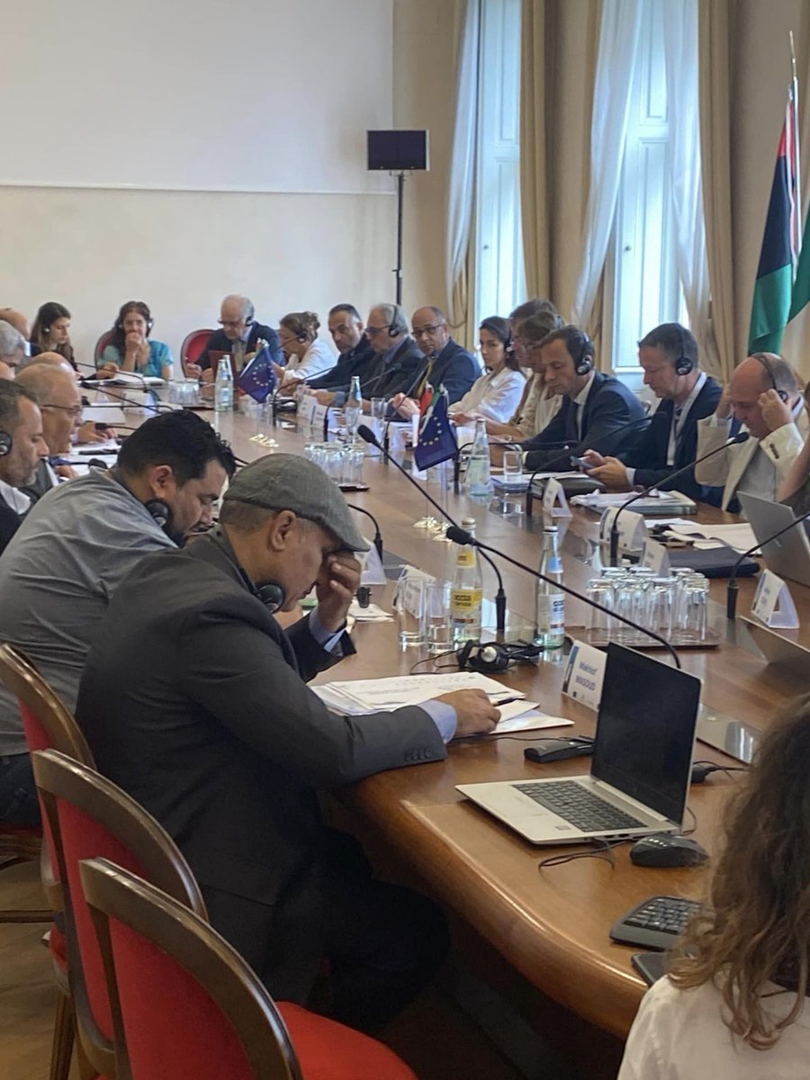 Informest (@informesteu) on Twitter photo #incontri
🤩#Informest presente allo #steeringcommittee del progetto #REBUILD su invito della <a href="/regioneFVGit/">Regione FVG</a> come riconoscimento del lavoro svolto e dell'esperienza maturata con due progetti con la #Libia 🇱🇾, #PATHDEV e <a href="/TamsallProject/">TAMSALL_project</a>
👇Scopri di più👇
bit.ly/InformestSteer… #incontri
🤩#Informest presente allo #steeringcommittee del progetto #REBUILD su invito della <a href="/regioneFVGit/">Regione FVG</a> come riconoscimento del lavoro svolto e dell'esperienza maturata con due progetti con la #Libia 🇱🇾, #PATHDEV e <a href="/TamsallProject/">TAMSALL_project</a>
👇Scopri di più👇
bit.ly/InformestSteer…