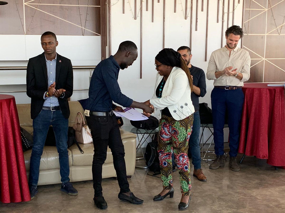 frontline_nego's tweet photo. 📷 Looking back at some moments from #CCHN workshops in 2023!
In the workshops, you sign up for an interactive experience where you share your experience with others and vice versa.
Stay updated on our next workshops with our newsletter https://t.co/mHTo9CHdUG ✉️ https://t.co/jCxX92oPu3