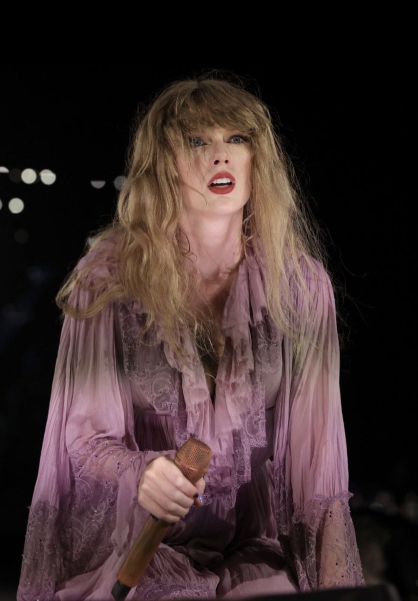 ReputaSianLaura's tweet image. Good Morning my lovely people! 

Which Taylor best describes your morning so far?