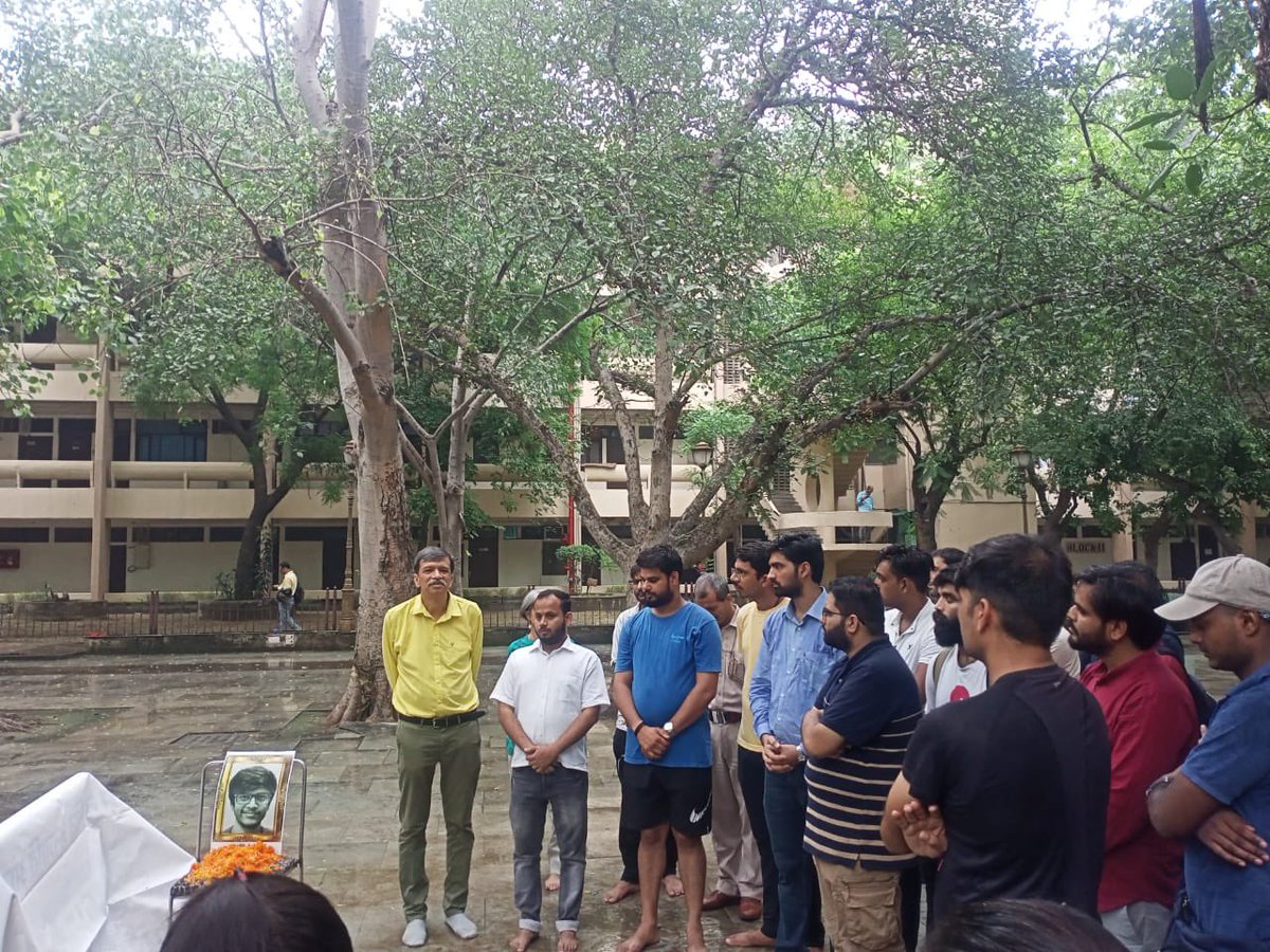 thinkindiaorg's tweet photo. The students of Think India, IIT Delhi, united to express their condolences for their beloved friend Ayush Ashna, who tragically passed away on Saturday. Our sincerest sympathies go out to him. 

(1/2) https://t.co/jTjlE3TVBO