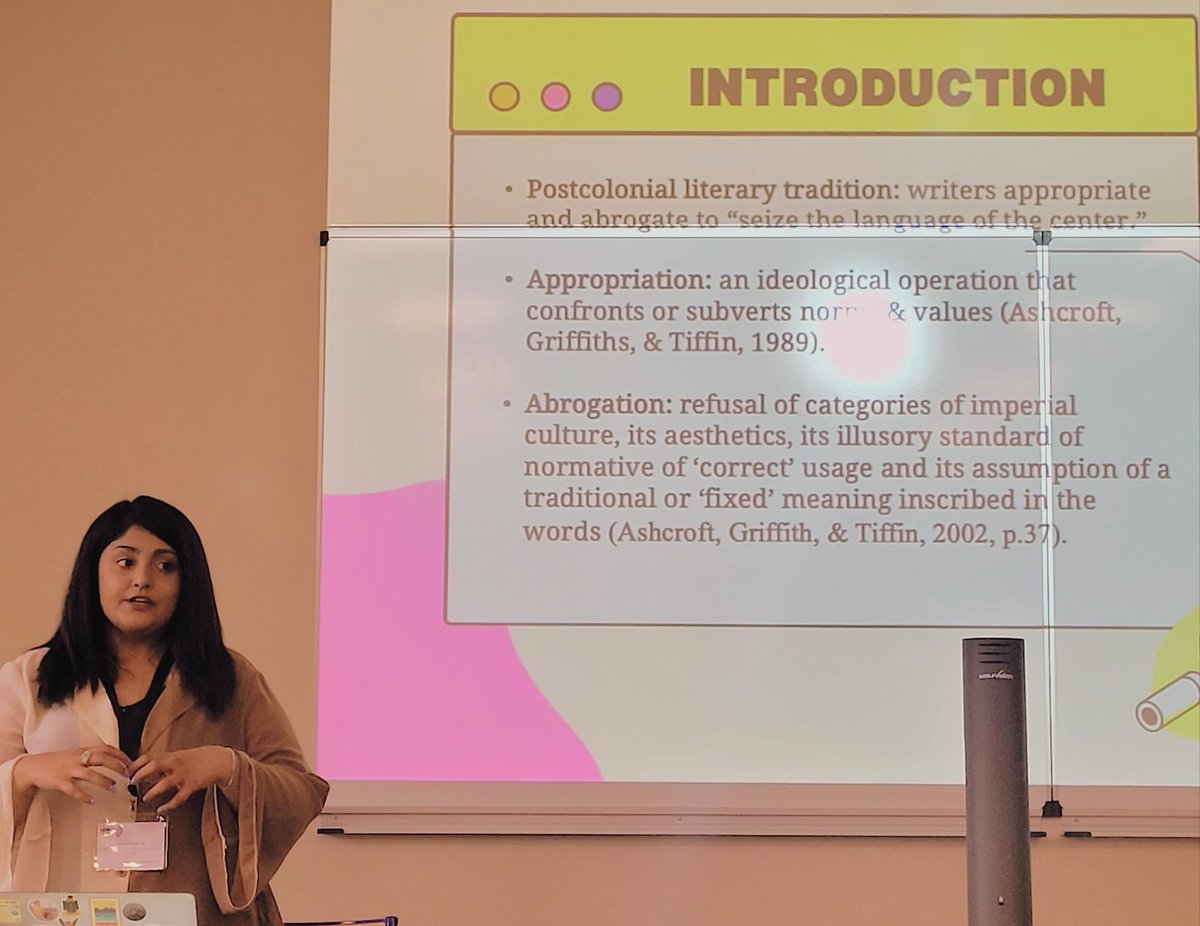 FatimaZahidAli's tweet image. 📢🥵Apart from struggling with the heatwave at #IAMCR2023, I also had the immense pleasure to present my ongoing work on postcolonial language appropriation &amp;amp; abrogation by transgender activists, supervised by the brilliant duo @kevinsmets &amp;amp; @BenjaminDeCleen at @echo_vub 🙏🙌