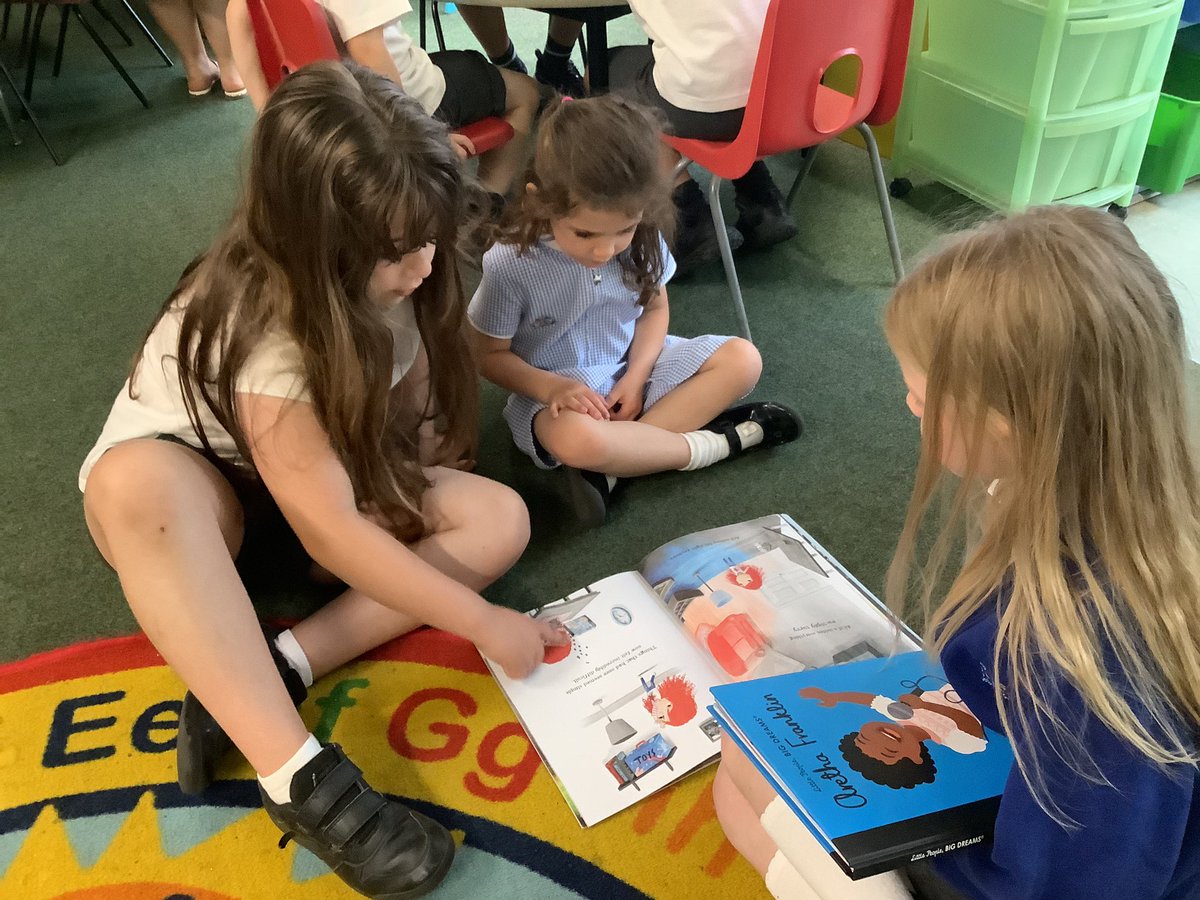 LlanFach2029's tweet photo. Year 3 and Reception ‘Reading Buddies’. Look how engaged they are! Well done to you all and Thank You, Year 3 😀📕 https://t.co/X1f7Cbeg5f