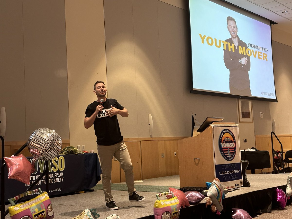 _YOVASO_'s tweet photo. That’s a wrap for day one of the YOVASO Summer Leadership Retreat! Thanks to our Motivational Speaker, @youthmover for getting us pumped up for the next few days and encouraging us to “own it” in everything we do! #YOVASOSLR #DrivingThruTheDecades https://t.co/MYOnqq9KHE