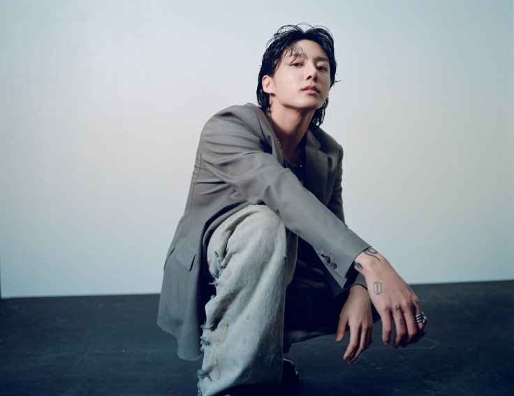 이리데슨트 밤̾밤̾🌰ʙᴛѕ₇ tweet media