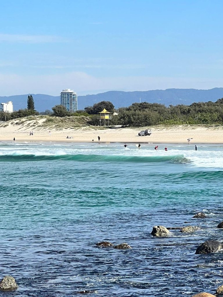 allen3717's tweet photo. #AUSTRALIATheseaislovingeveryoneindifferentways|||📍The Spit, Gold Coast QLD https://t.co/MK0tyBLnL8
