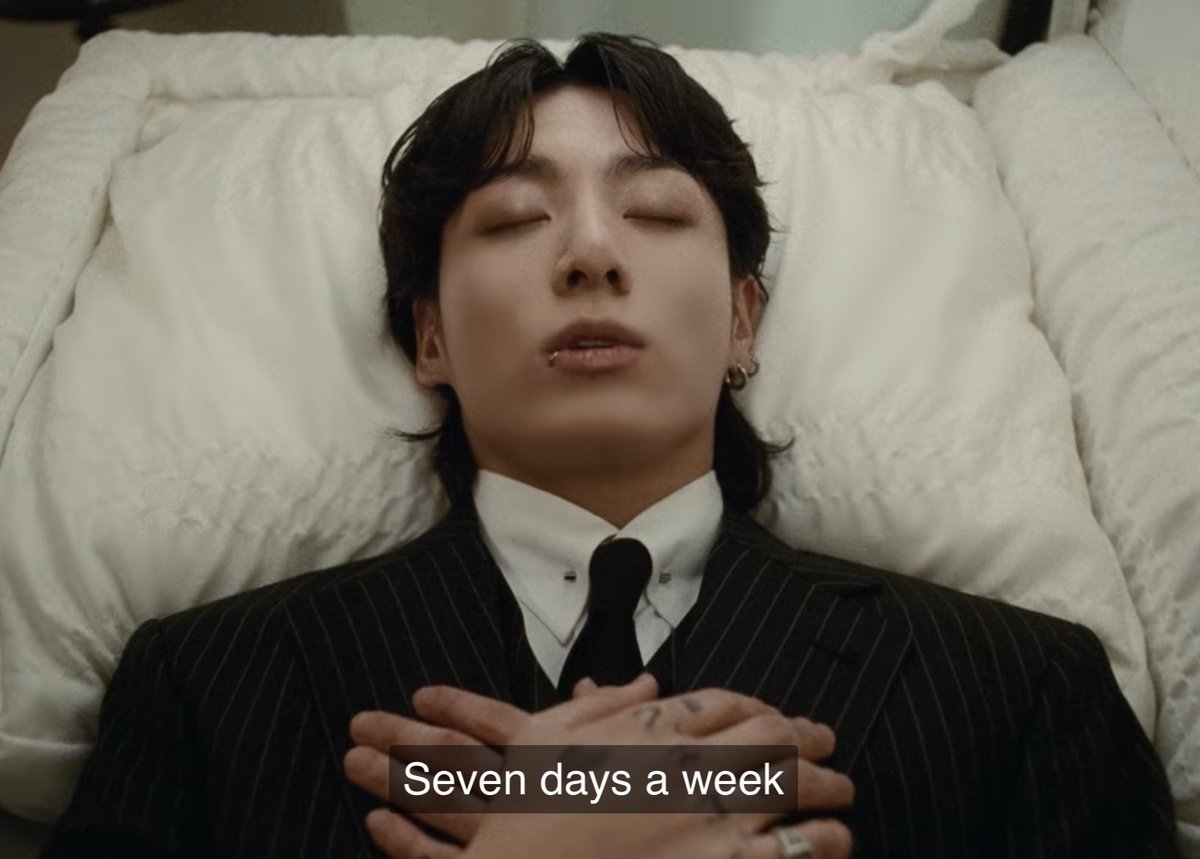 cherrycherryava's tweet image. how many days of the week do you listen to bts..