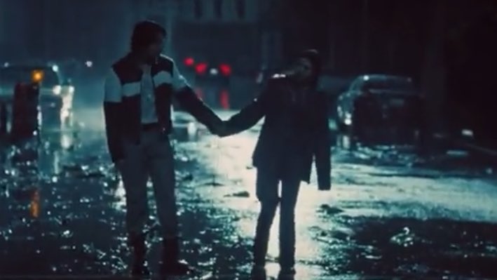 vminiecats's tweet photo. — Se lanzó SEVEN de #JUNGKOOK ft. Latto en todas las plataformas musicales. 

En el MV podemos ver a Jungkook junto a Han Sohee teniendo una pelea. Durante el MV Jungkook la persigue por todos lados haciendo  lo posible por volver a estar juntos hasta que finalmente lo logra ↓ https://t.co/fwnp485HLc