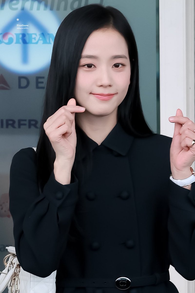 ғιrѕтѕnow❄️ tweet media