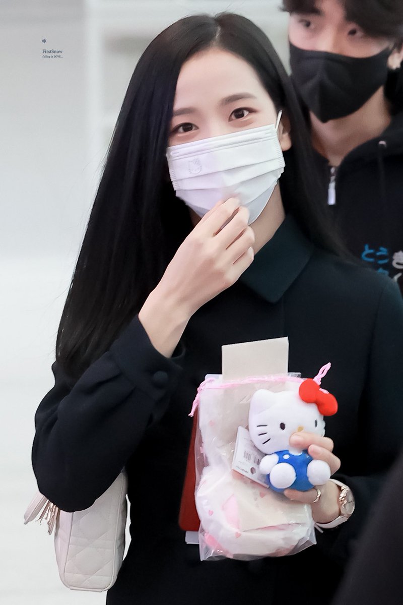 ғιrѕтѕnow❄️ tweet media