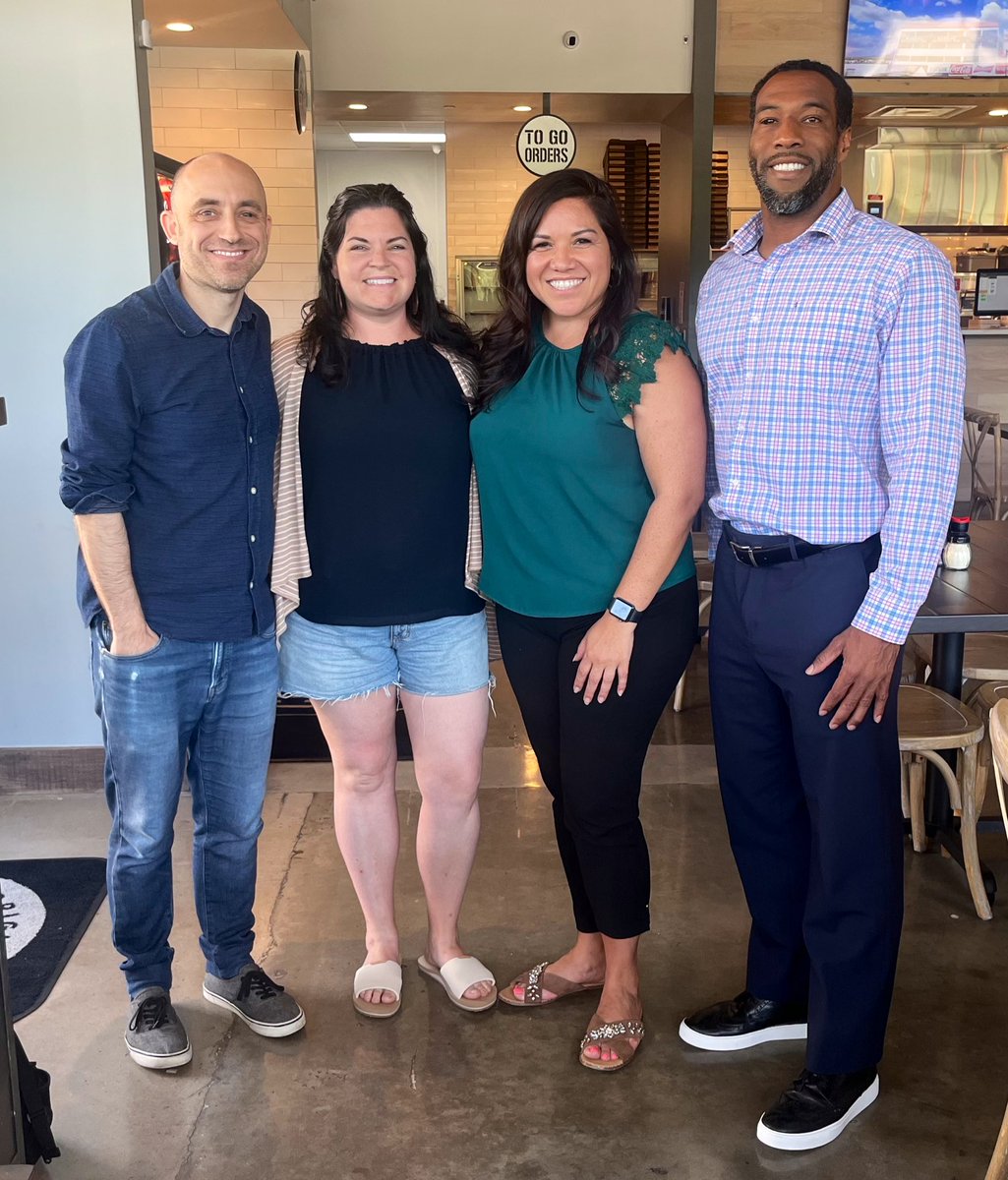 ClaThomas_PLE's tweet photo. Planning with these amazing people and excited about the upcoming school year! ๐โค๏ธ๐๐๐ฆ#PLERocks @HumbleISD_PLE @kvera_inKinder @ThreattSoviet https://t.co/UMiOLJq8ks