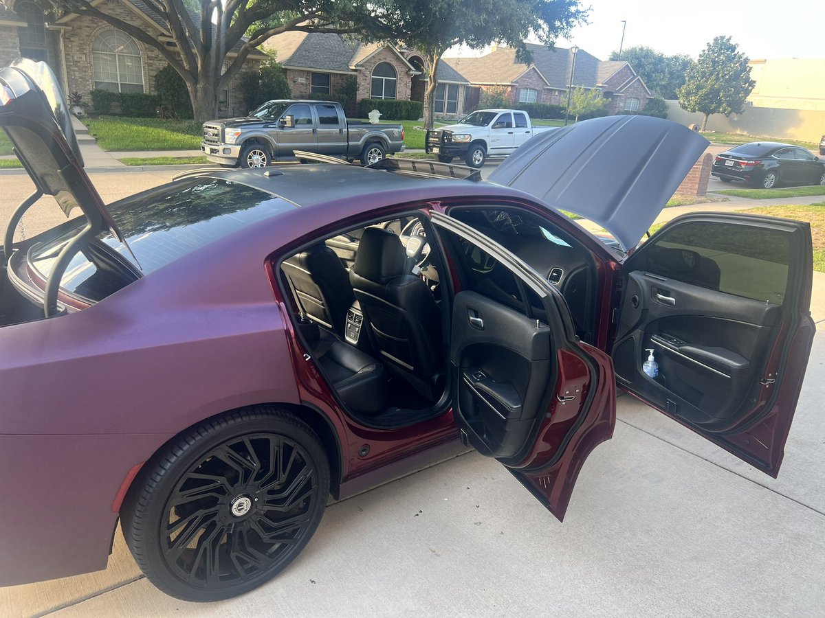 THEBEATZZ's tweet photo. #dodgecharger w all the desired features.   #blessed #thankful #charger #ChargerRT 2023 turning out a be a better year then the last I can say that https://t.co/EyB7oTOLOl